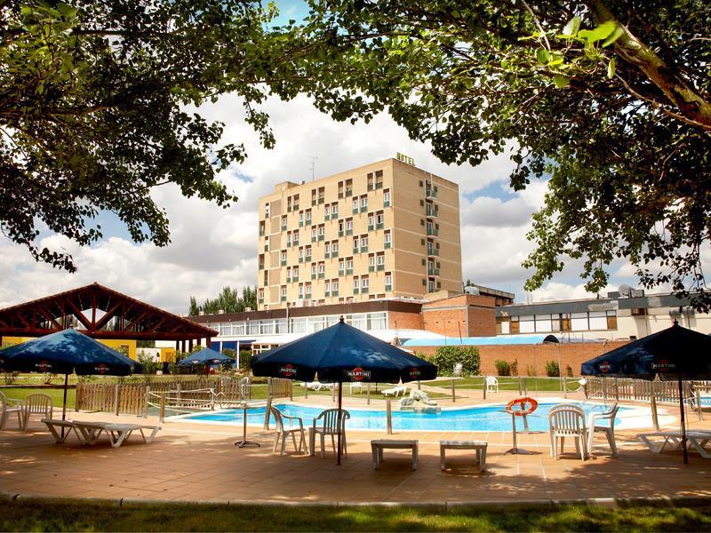 Rey Sancho Palencia Hotel Exterior photo