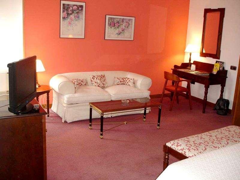 Rey Sancho Palencia Hotel Room photo